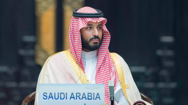 محمد بن سلمان: إيران تمثل العلل الرئيسة الثلاث بالمنطقة