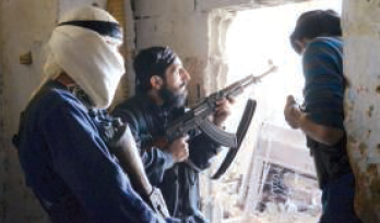 عشرات القتلى في معارك بين مقاتلين سنة وميليشيات شيعية بدمشق