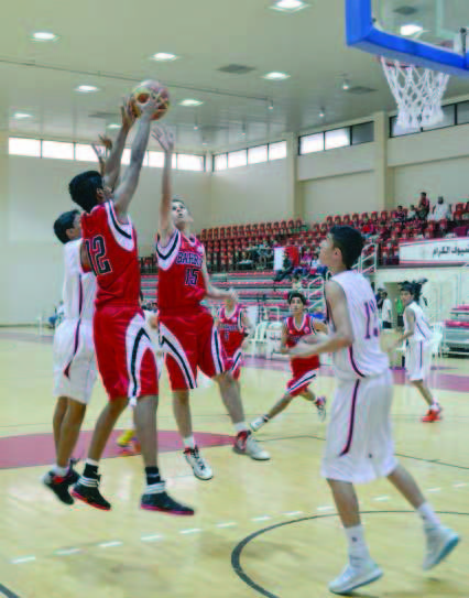 أحمر الناشئين احتفظ باللقب.. تخطى الجميع وحصد الذهب