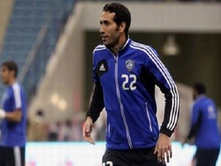 الأهلي ينفي تقدم الهلال السعودي بعرض لضم أبوتريكة