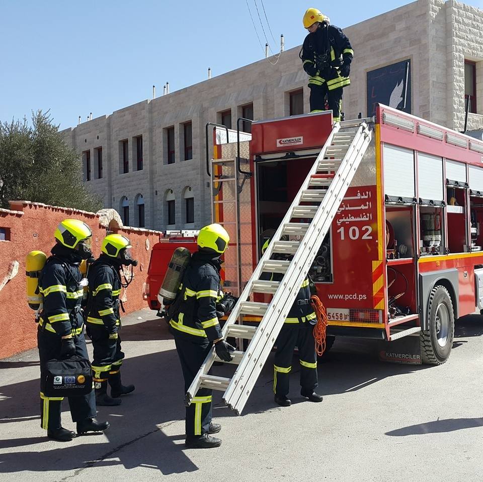 حرائق إسرائيل تصل الضفة ووفاة طفل فلسطيني