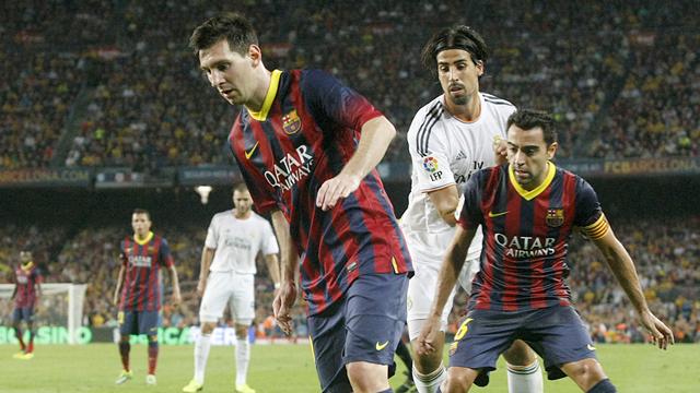 برشلونة والريال يسعيان لتأجيل الدوري الاسباني