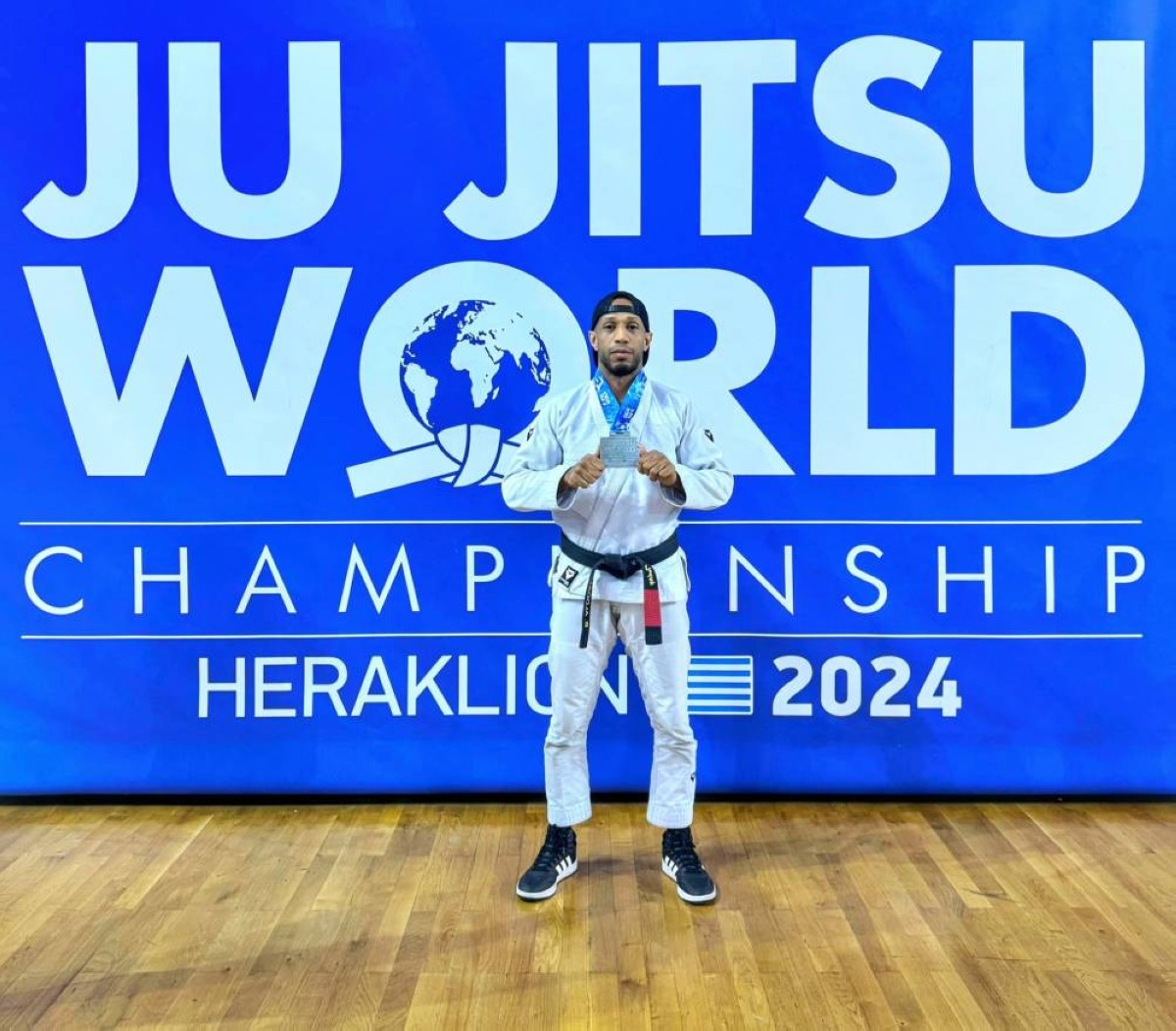 سلمان بن محمد يشيد بالمشاركة المتميزة لـ'الجوجيتسو البحرينية' في بطولة العالم بـ'اليونان'