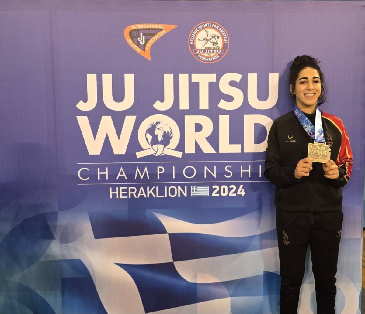 سلمان بن محمد يشيد بالمشاركة المتميزة لـ'الجوجيتسو البحرينية' في بطولة العالم بـ'اليونان'