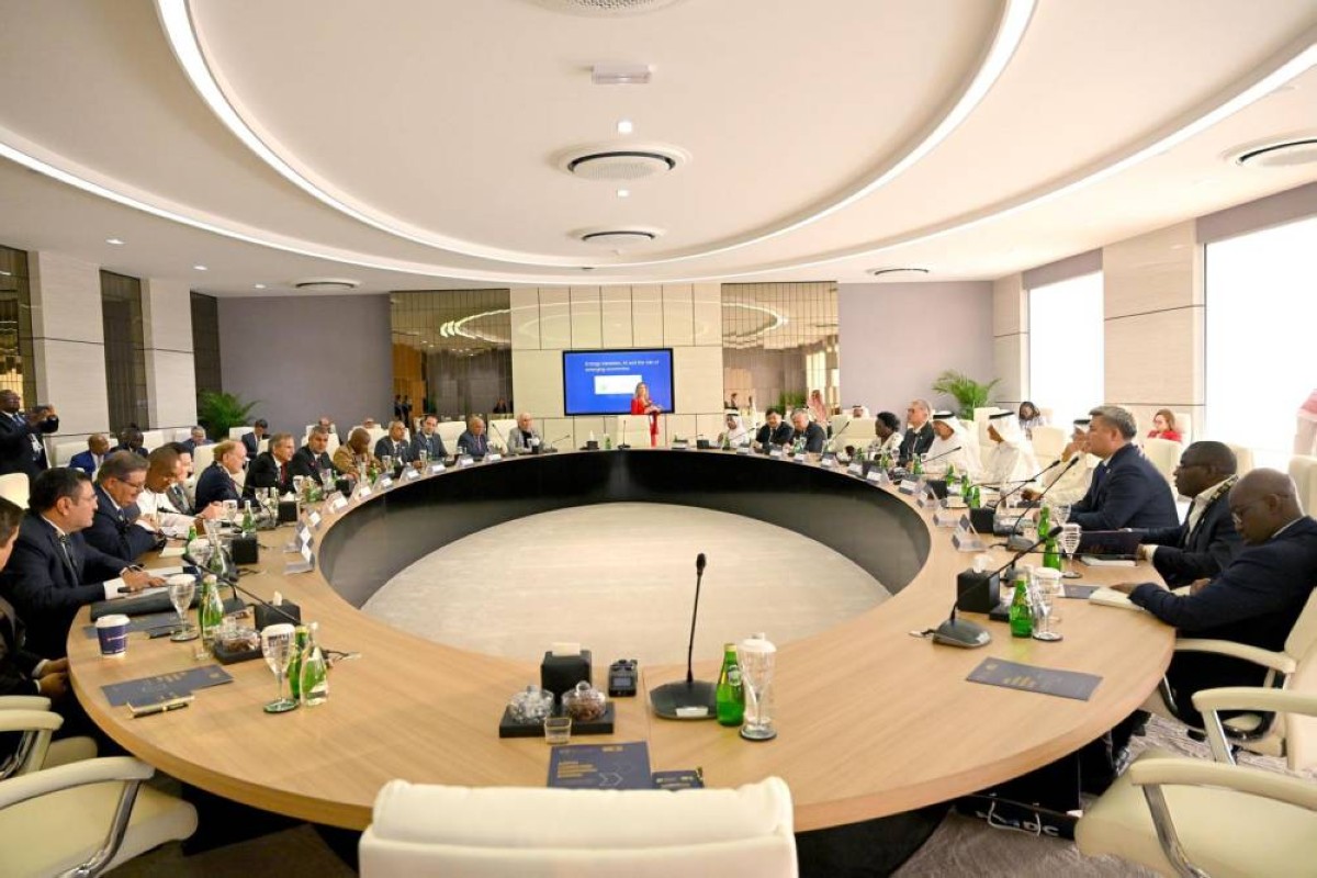 وزير النفط يشارك في اجتماعات الطاولة المستديرة بمعرض ومؤتمر أبوظبي الدولي للبترول &laquo;أديبك 2024&raquo;