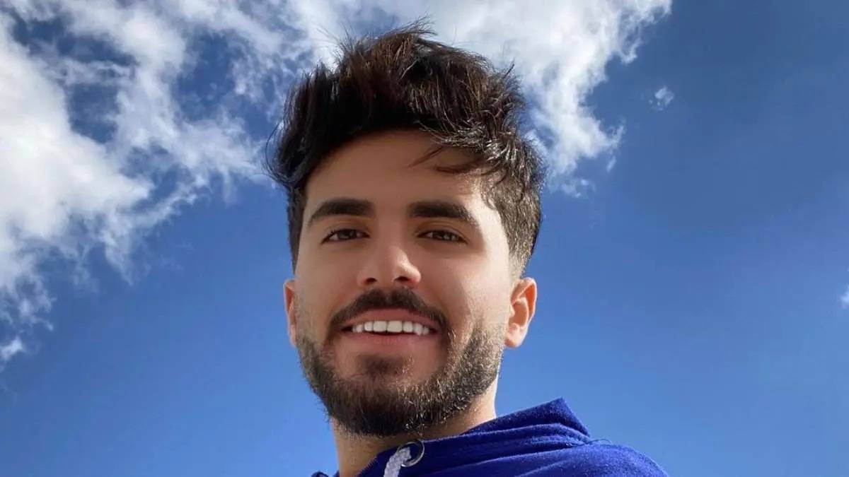 بالدموع والأدعية.. تعاطف واسع مع &laquo;ملك جمال الأردن&raquo;