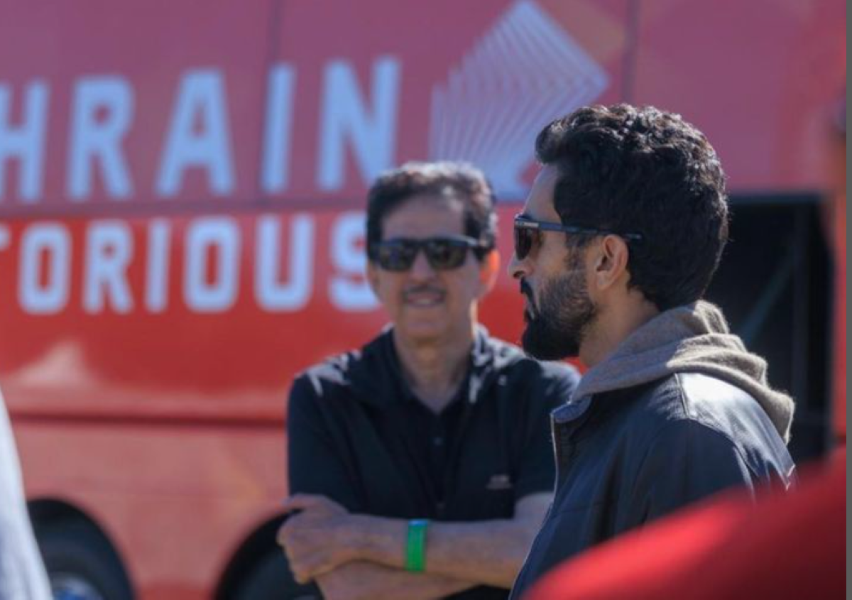 ناصر بن حمد ينعى الإعلامي توفيق الصالحي الذي وافاه الأجل اليوم السبت