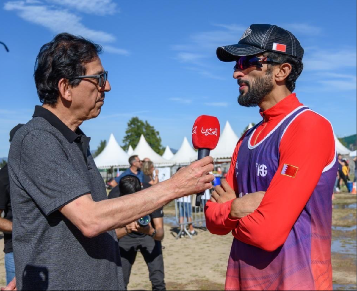 ناصر بن حمد ينعى الإعلامي توفيق الصالحي الذي وافاه الأجل اليوم السبت