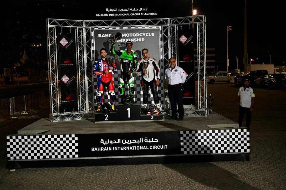 بتنظيم من اللجنة البحرينية للدراجات النارية (BMC).. تستمر الإثارة بالجولة الثانية لسباقات دراجات الحلبة
