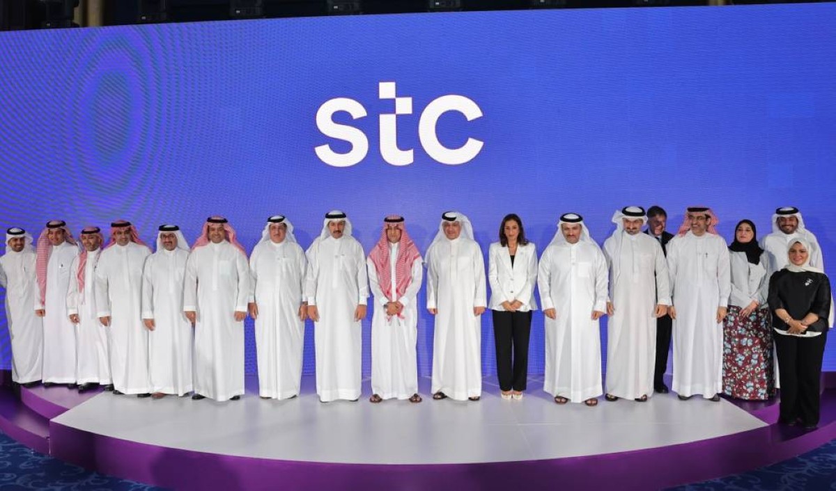 «stc» تدشّن الكابل البحري «2 أفريقيا بيرل» ومجمّع مركز البيانات