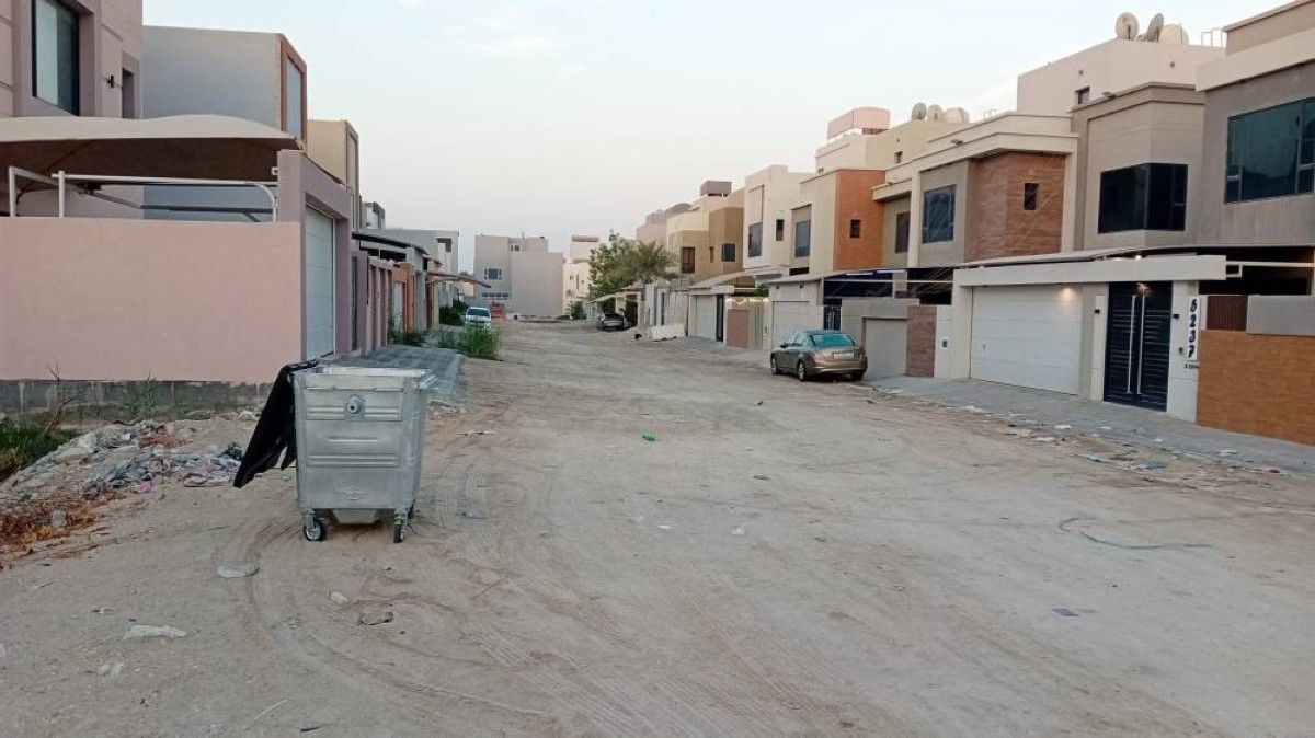 بلدية الشمالية تبدأ بتوزيع واستبدال الحاويات في الدائرة الثانية عشر