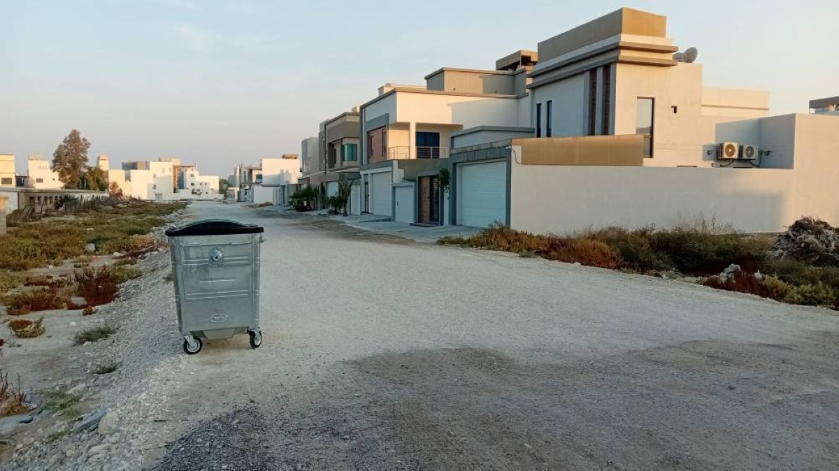 بلدية الشمالية تبدأ بتوزيع واستبدال الحاويات في الدائرة الثانية عشر