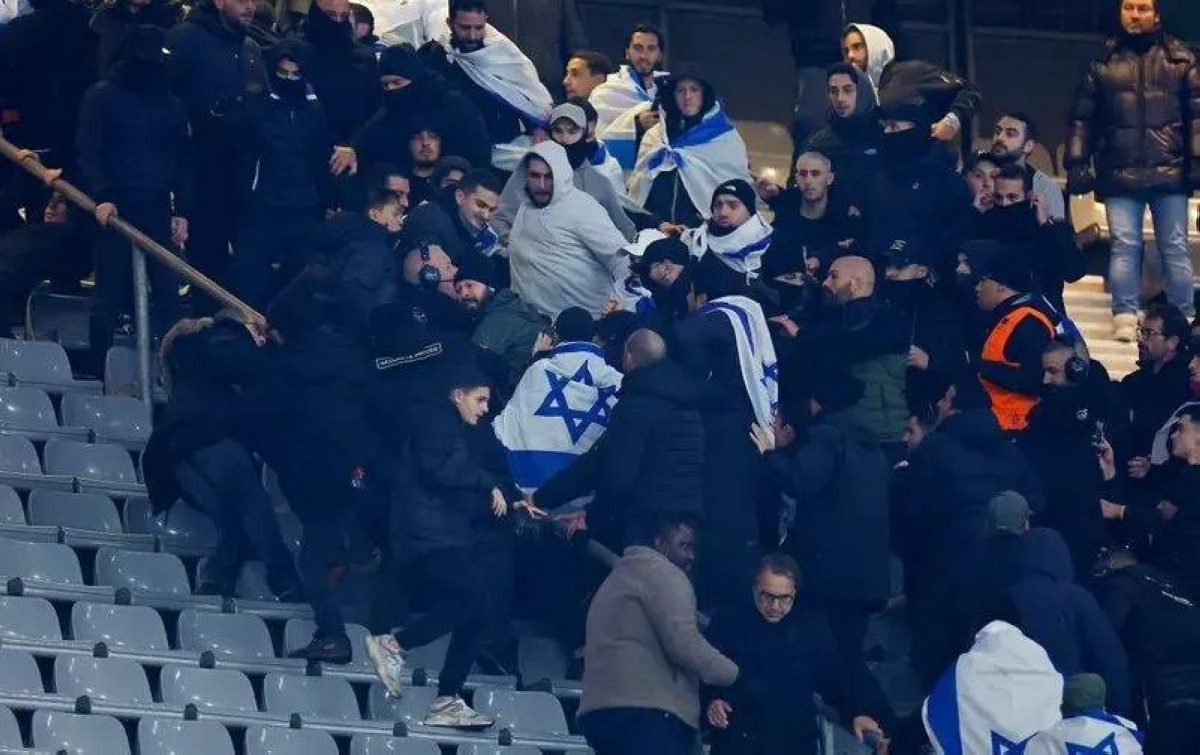 مباراة إسرائيل وفرنسا.. مظاهرات واشتباكات بين الجماهير