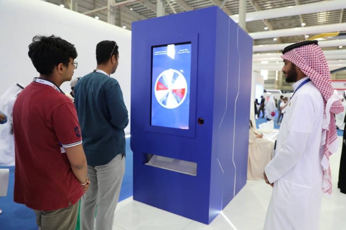 وزارة الداخلية تستعرض خدماتها وتقنياتها في معرض البحرين الدولي للطيران