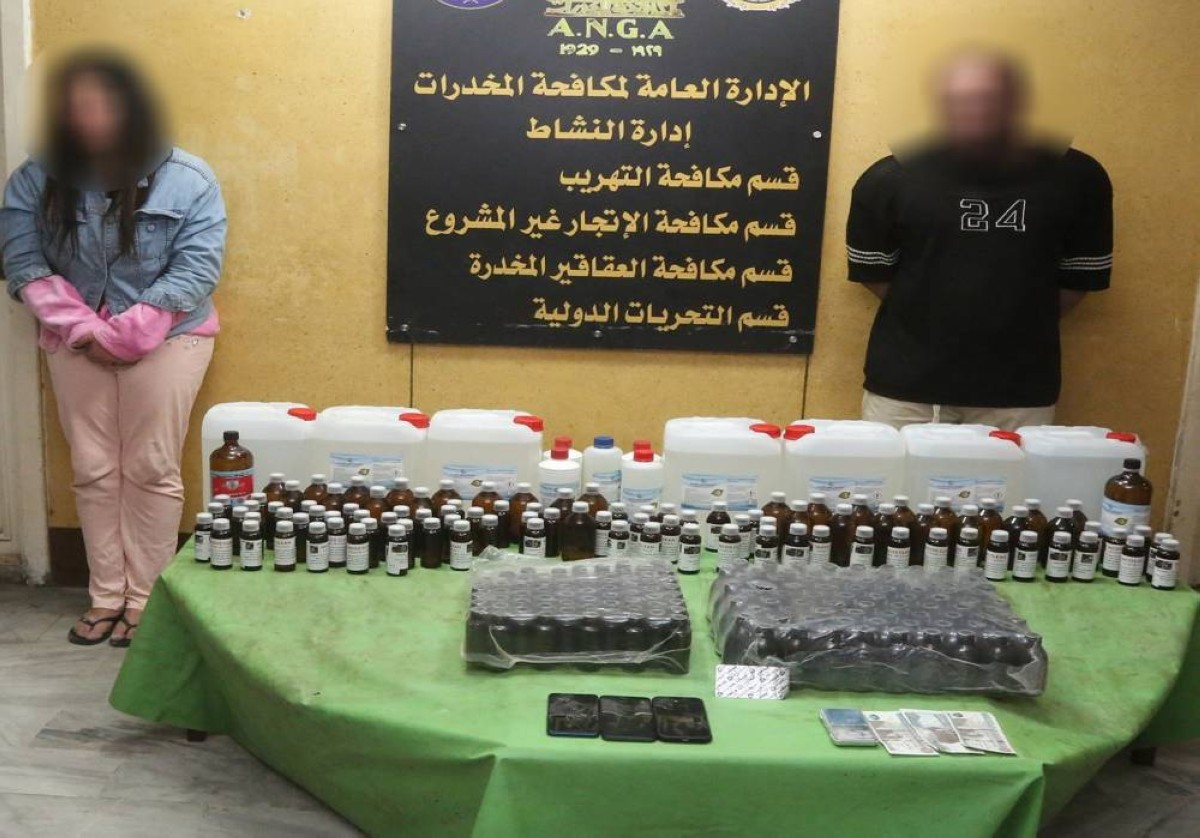 تفاصيل ضبط إعلامية شهيرة بحوزتها مخدر "GHP"