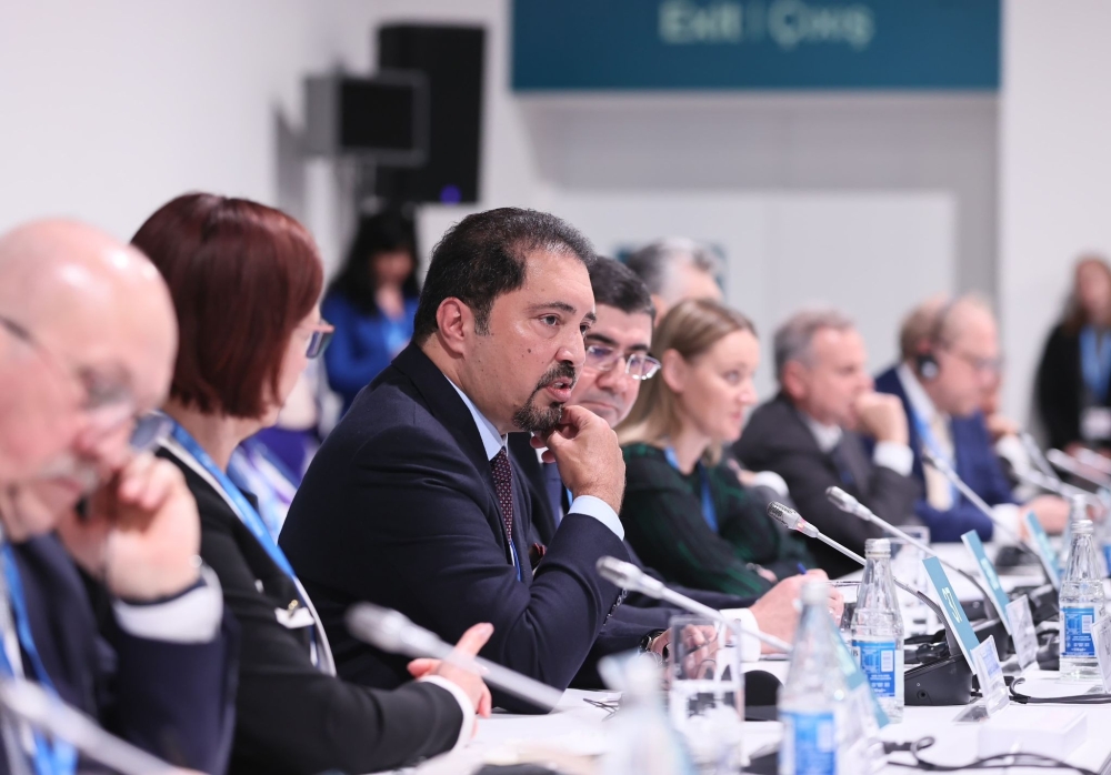 رئيس الجمارك يستعرض جهود شئون الجمارك للارتقاء ببيئة خضراء مستدامة في العاصمة الأذربيجانية باكو