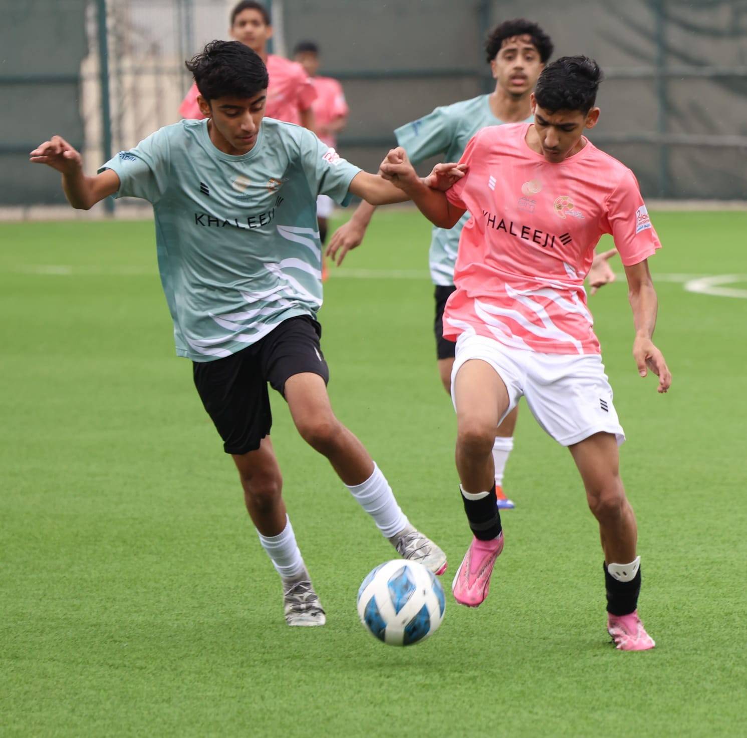 بداية قوية لحامل اللقب مركز ناصر وفوز كبير للرفاع الشرقي