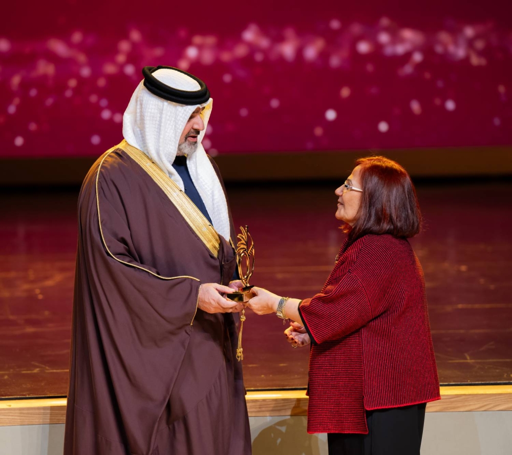 الملك: نحيي كل نساء البحرين اللواتي نفخر بمساهماتهن في كافة جوانب الحياة