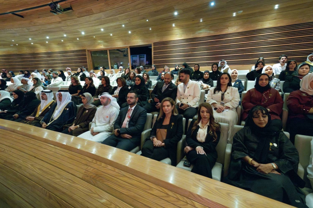 الملك: نحيي كل نساء البحرين اللواتي نفخر بمساهماتهن في كافة جوانب الحياة
