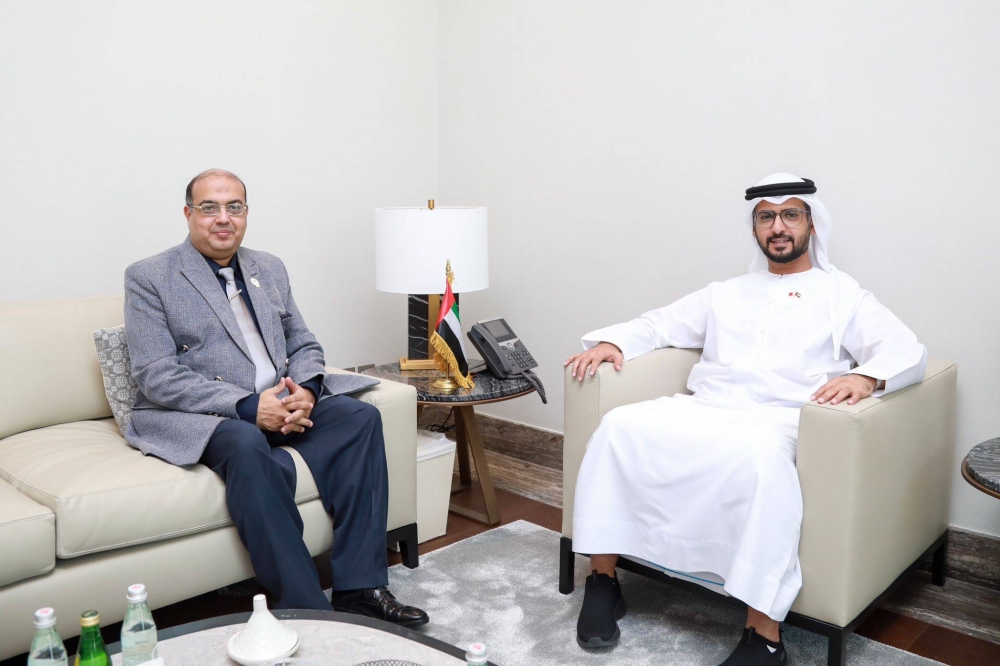 سفير أبوظبي في حوار لـ &laquo;الوطن&raquo;: 8 مليارات دولار الاستثمارات البحرينية الإماراتية المتبادلة خلال 20 عاماً