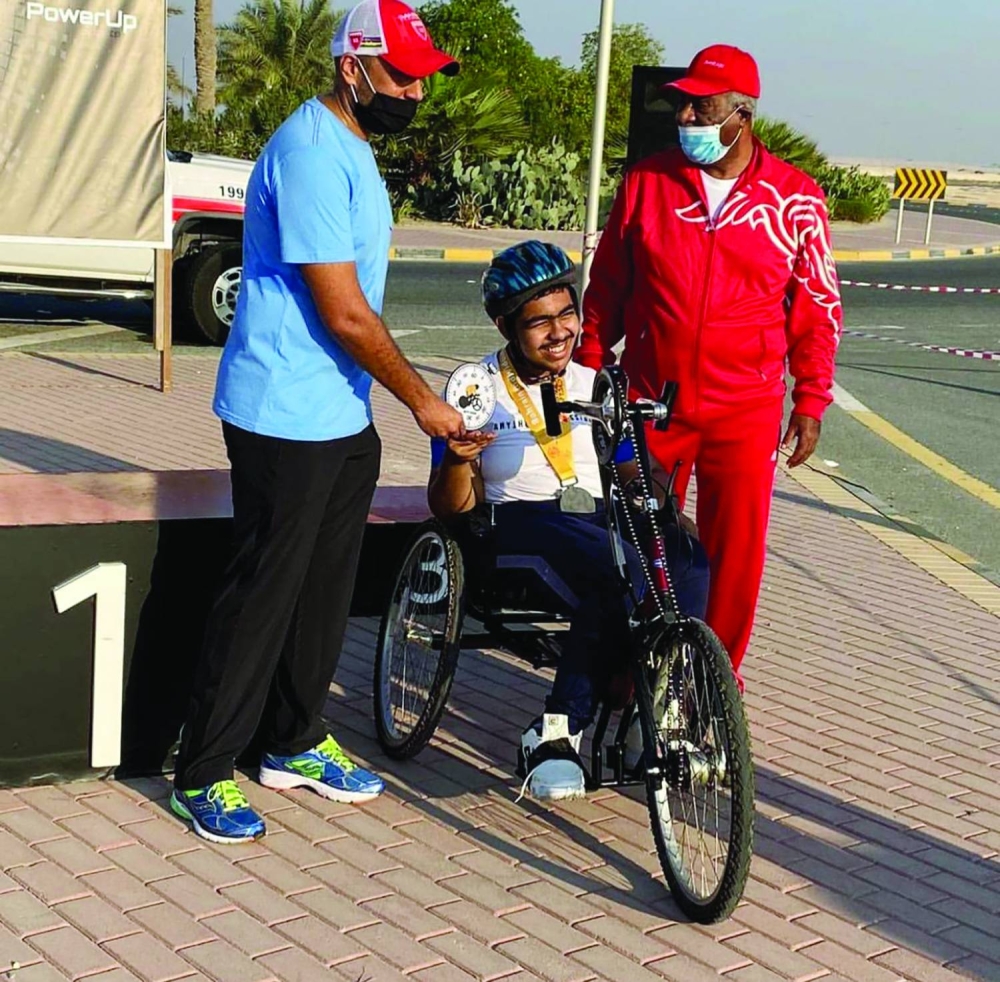 في يوم التطوع العالمي... طلاب جامعيون: التطوع استثمار مجتمعي ومن أسرار التفوق الدراسي والمهني