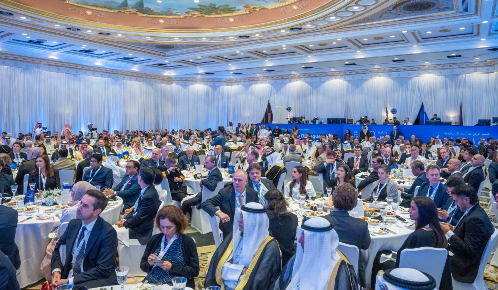 ولي العهد رئيس مجلس الوزراء يفتتح حوار المنامة 2024