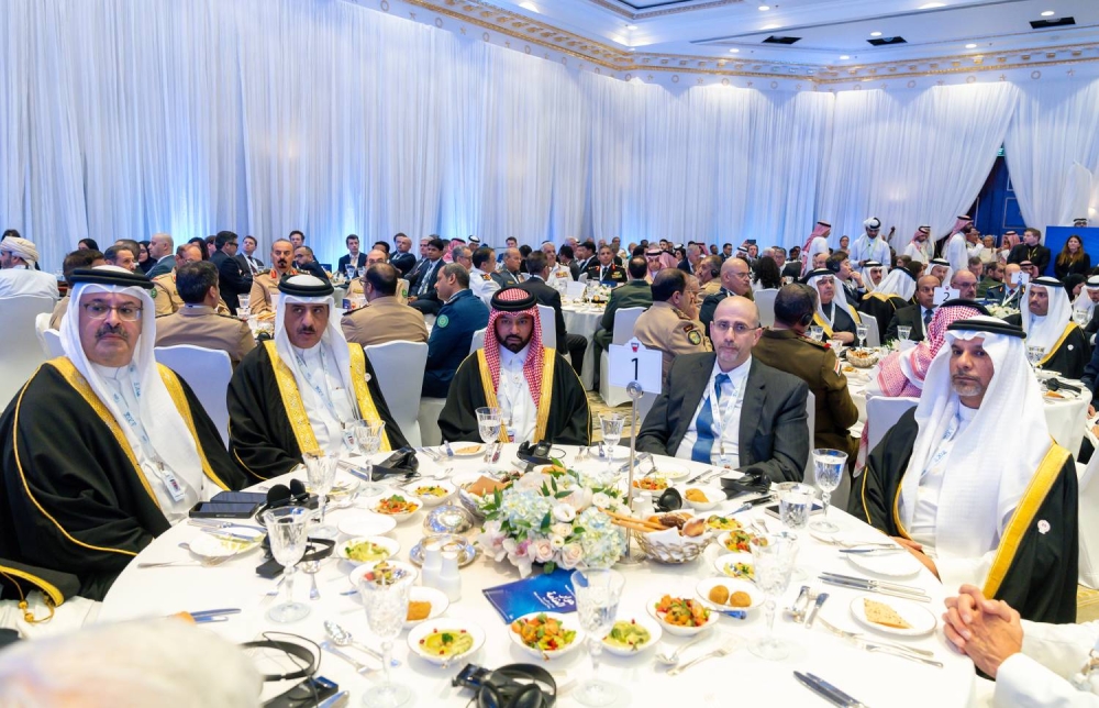 ولي العهد رئيس مجلس الوزراء يفتتح حوار المنامة 2024