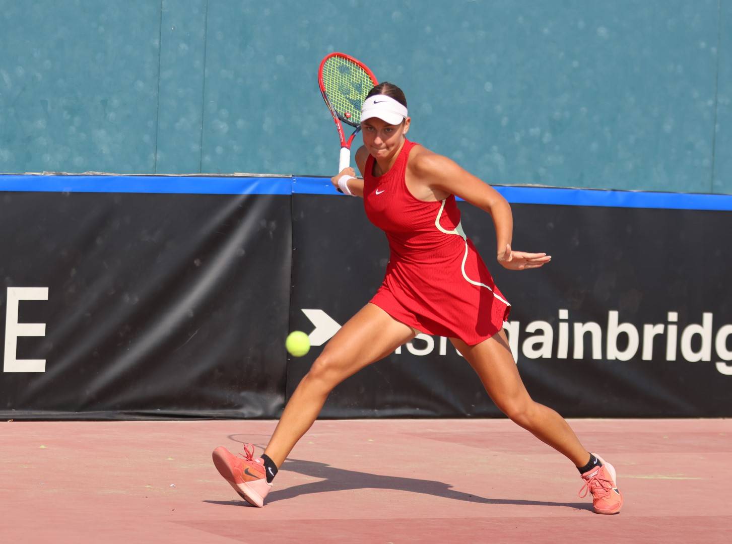 الروسي سالبيف والصربية يانوكفيتس يتوجان بفردي بطولة الاتحاد الدولي للتنس