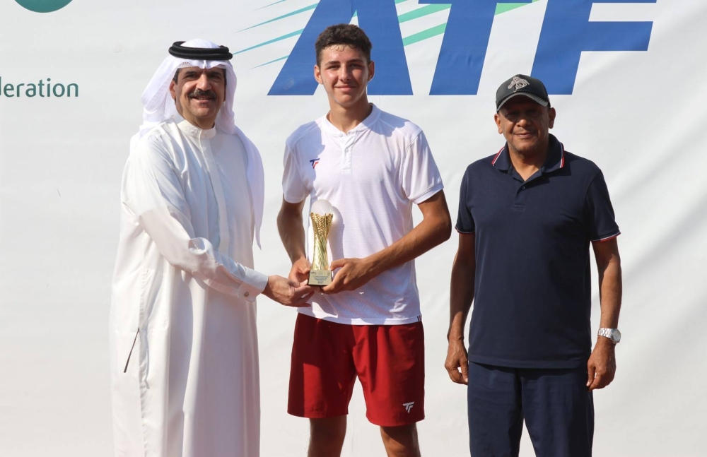 الروسي سالبيف والصربية يانوكفيتس يتوجان بفردي بطولة الاتحاد الدولي للتنس