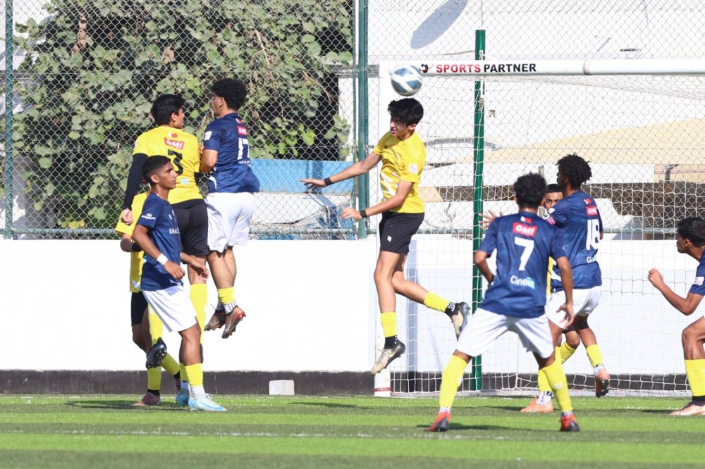 في بطولة ناصر بن حمد لكرة القدم للمدارس الثانوية.. مركز ناصر ومدرسة الرفاع الشرقي أول المتأهلين لنصف النهائي