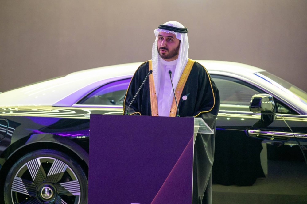 محمد بن سلمان يفتتح صالة العرض الجديدة لرولز-رويس موتورز كارز البحرين