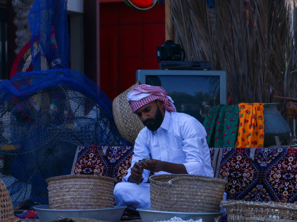 بوليتكنك البحرين تحيي التراث الأصيل احتفالًا بالأعياد الوطنية