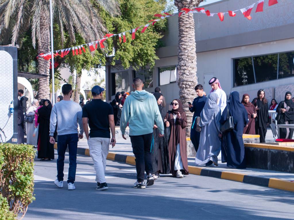 بوليتكنك البحرين تحيي التراث الأصيل احتفالًا بالأعياد الوطنية