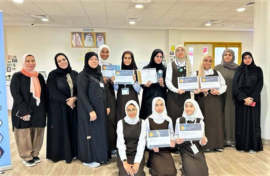 سبع مدارس بحرينية تحصد لقب "حاضنة للتكنولوجيا" للسنة الرابعة على التوالي