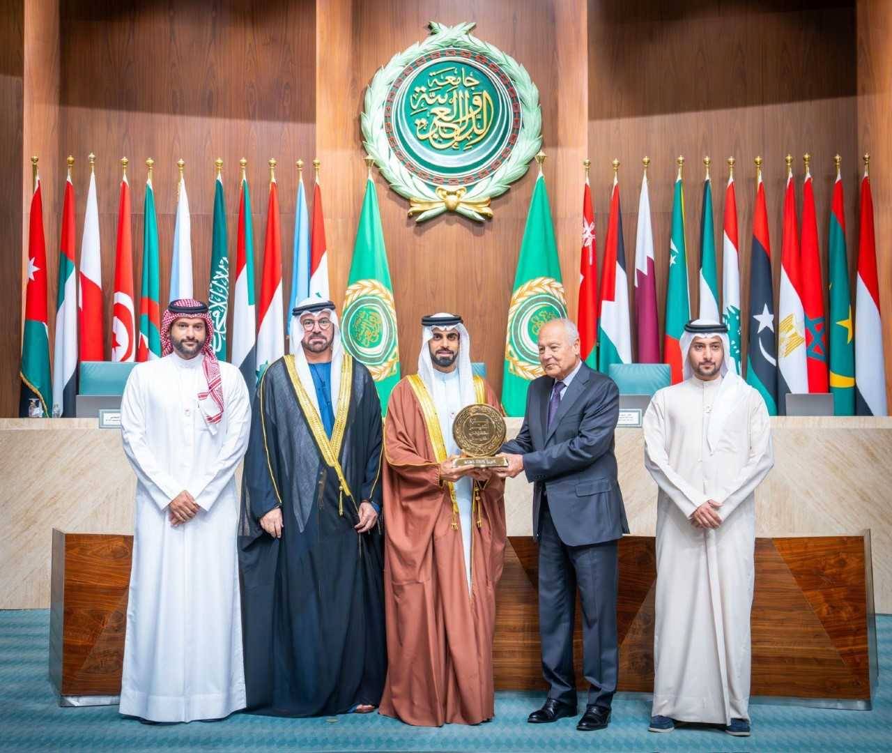 25 عاماً من الاستقرار الأمني بفضل الدعم الملكي والاهتمام الحكومي والاخلاص المهني