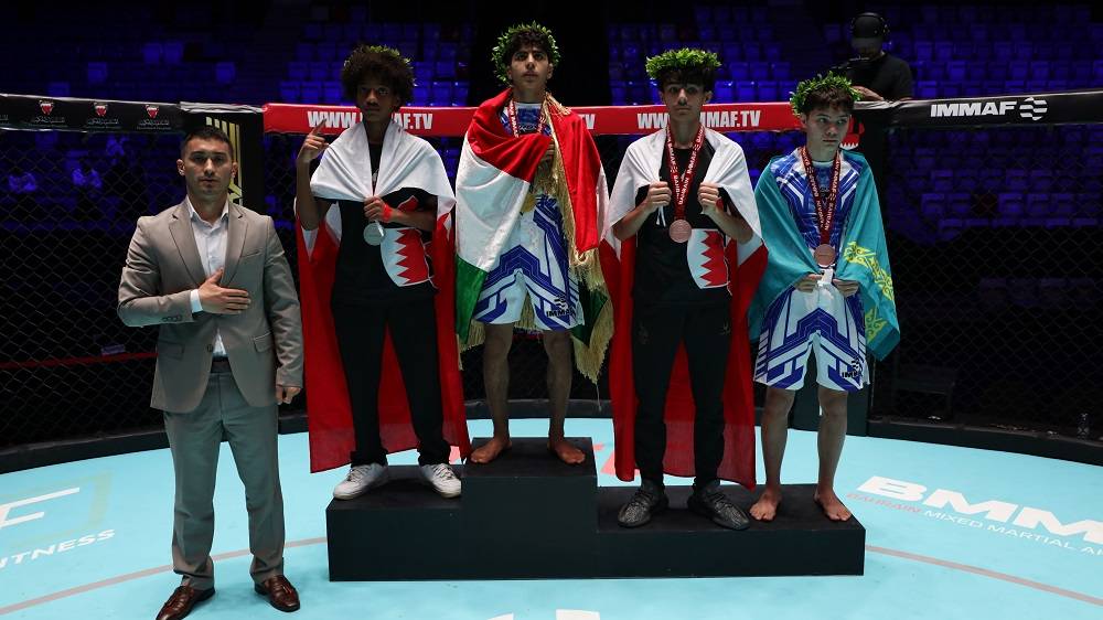 منتخب البحرين يحصد أول ذهبية تاريخية في بطولة آسيا تحت 18 عاماً