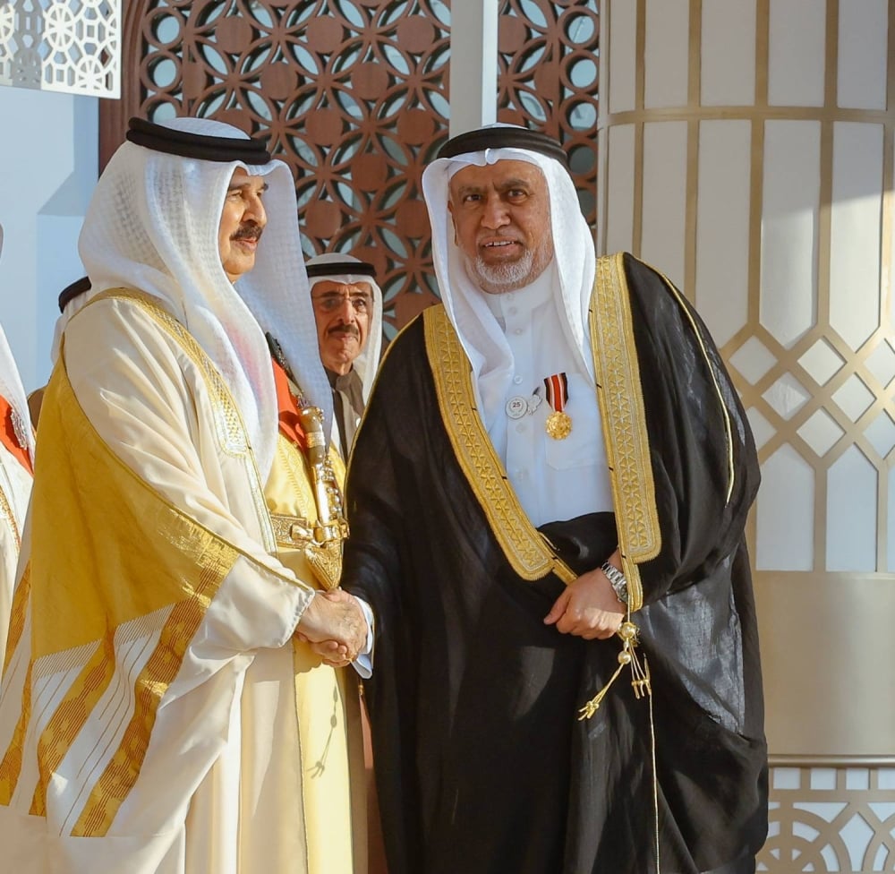 الملك يتفضل فيشمل برعايته الكريمة احتفال مملكة البحرين بأعيادها الوطنية