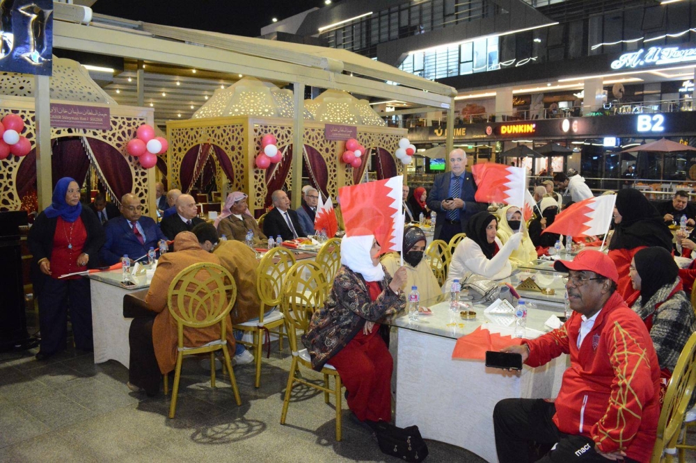 ١٠٠ فرد بقافلة بحرينية تحتفل بعيد الجلوس وذكرى الاستقلال في أرض الكنانة برعاية مجلس خوات دنيا