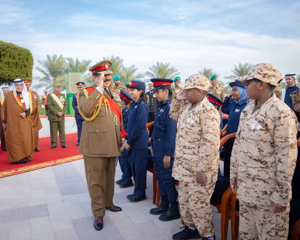 الملك القائد الأعلى للقوات المسلحة يرعى مراسم يوم الشهيد