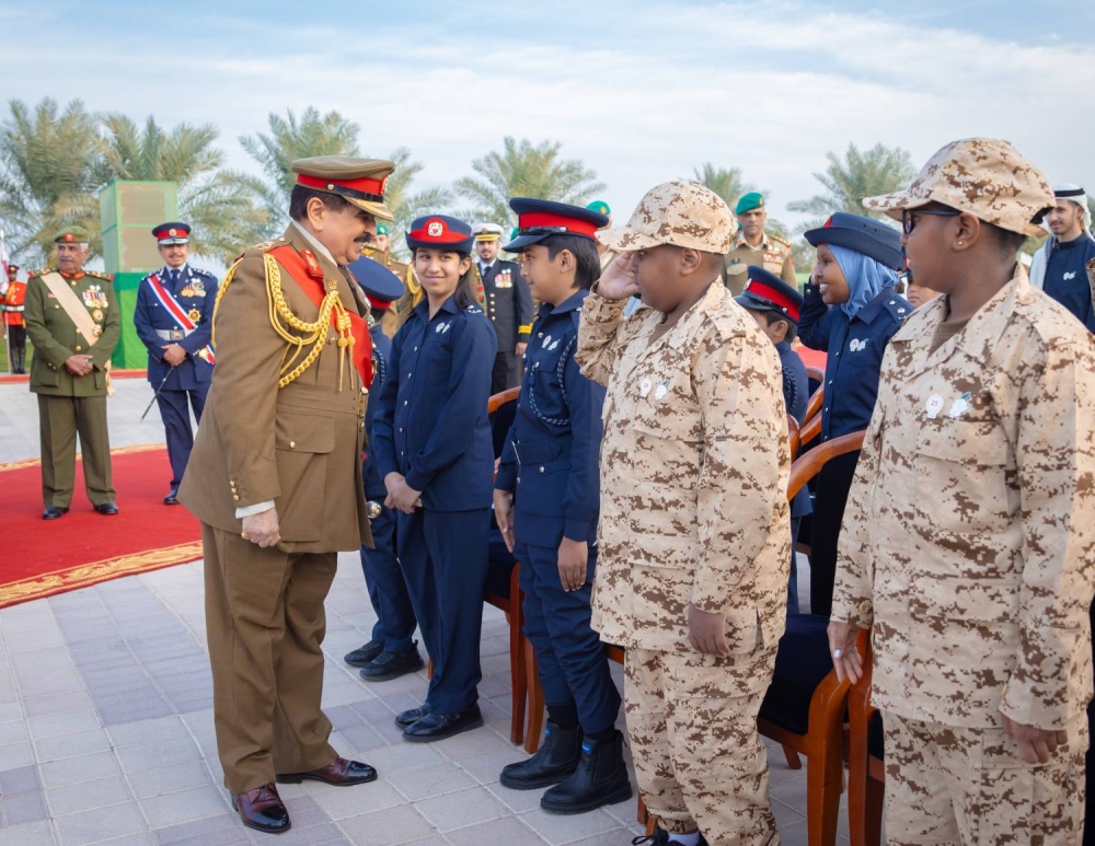 الملك القائد الأعلى للقوات المسلحة يرعى مراسم يوم الشهيد