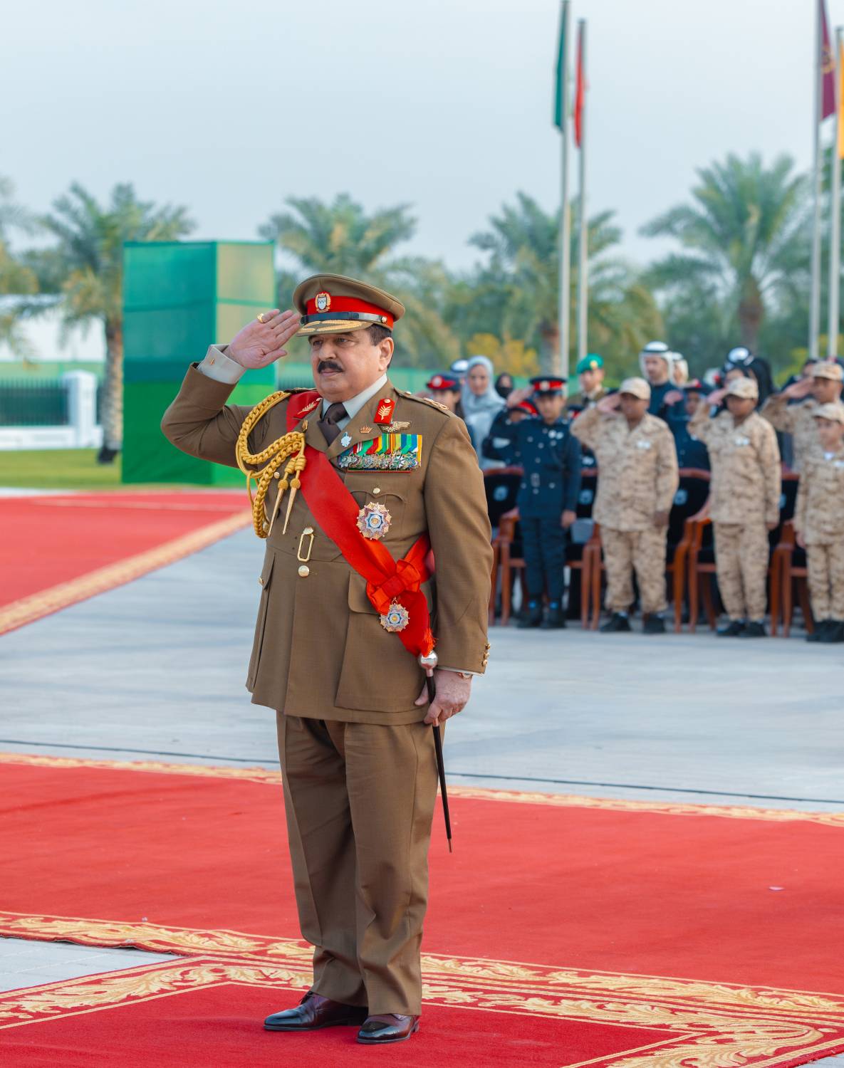 الملك القائد الأعلى للقوات المسلحة يرعى مراسم يوم الشهيد