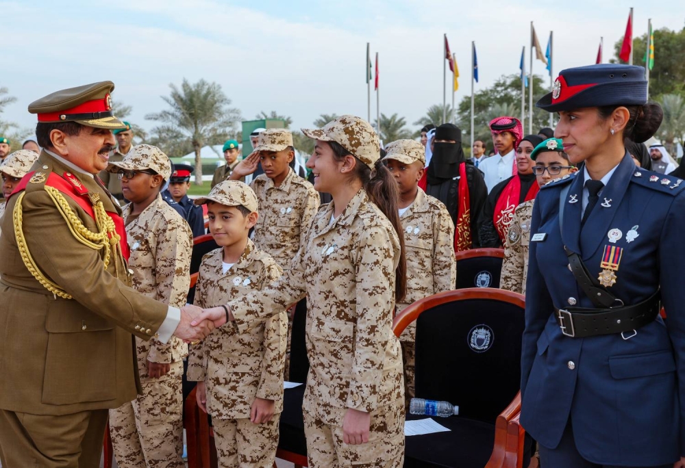 الملك القائد الأعلى للقوات المسلحة يرعى مراسم يوم الشهيد