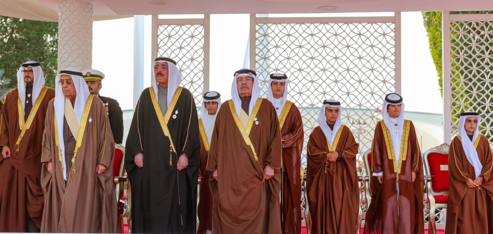 الملك القائد الأعلى للقوات المسلحة يرعى مراسم يوم الشهيد