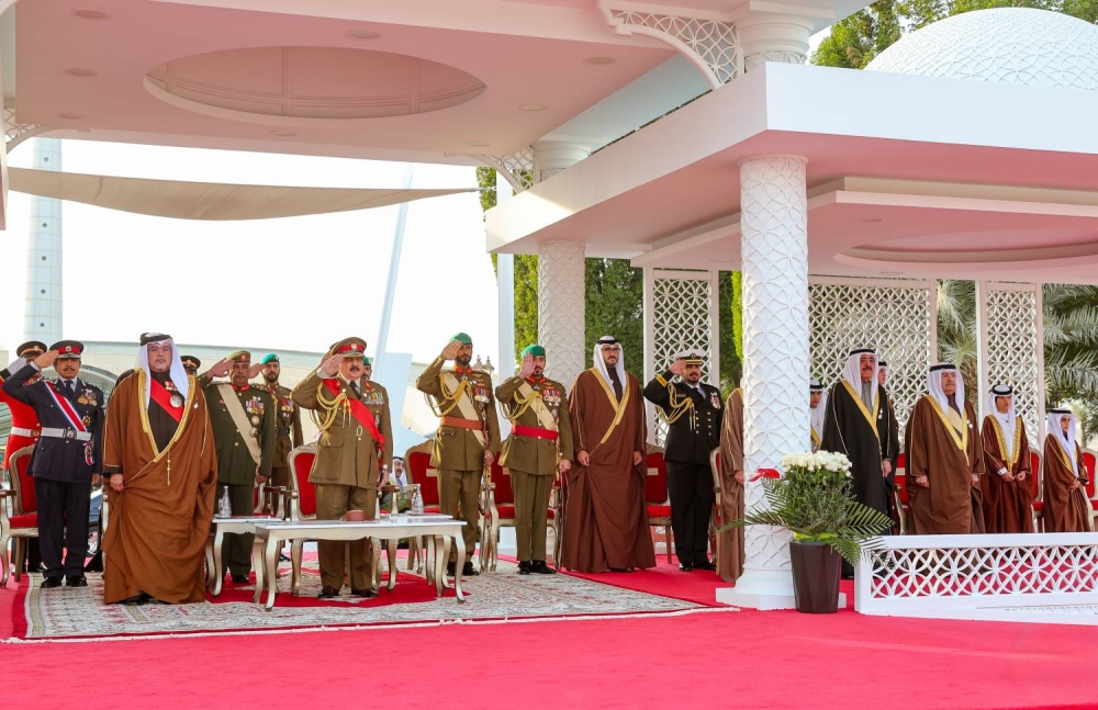 الملك القائد الأعلى للقوات المسلحة يرعى مراسم يوم الشهيد