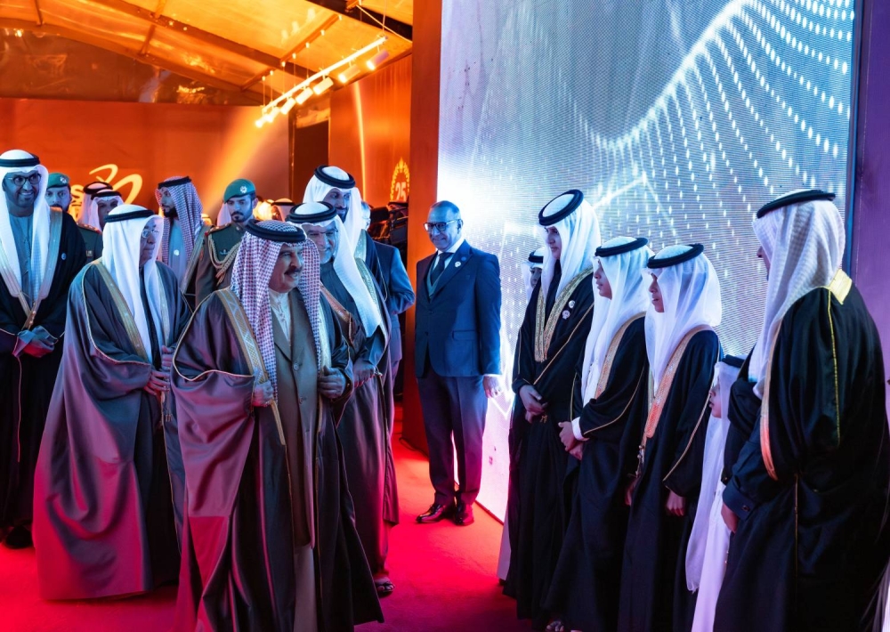 الملك يتفضل برعاية حفل افتتاح مشروع تحديث مصفاة بابكو للتكرير