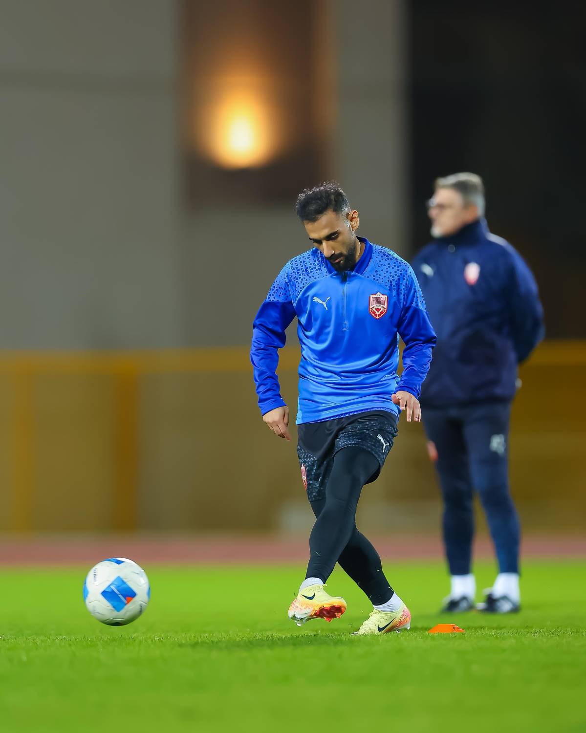 الأحمر يختتم اليوم تحضيراته لمباراة السعودية في "خليجي ٢٦"