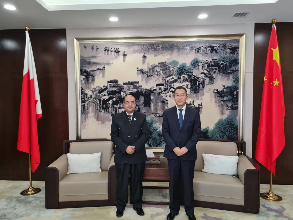 سفير الصين لـ &laquo;الوطن&raquo;: دعوة الملك لعقد مؤتمر دولي للسلام تُعزز الأمن والاستقرار الإقليميين والعالميين