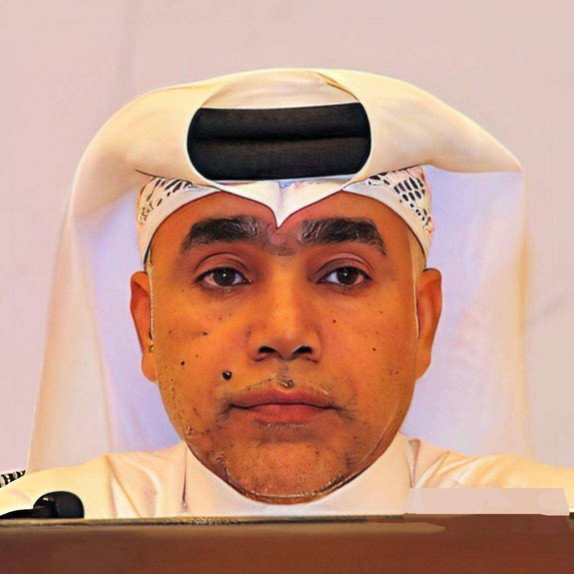 الفقيد يمتلك بحراً عميقاً وفضاءً واسعاً .. مثقفون: رحيل الأنصاري خسارة فادحة للفكر العربي المعاصر