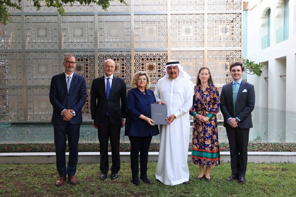 مؤسسة راشد آل خليفة للفنون توقع مذكرة تفاهم مع &laquo;كي إل كي&raquo; الألمانية