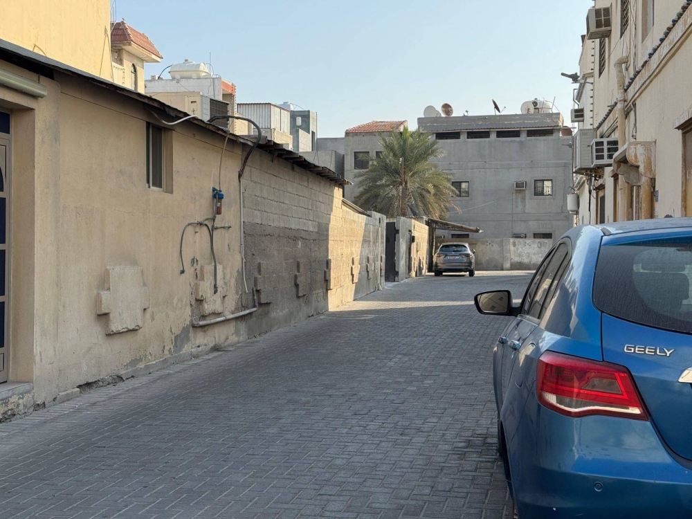 &laquo;الأشغال&raquo;: الانتهاء من أعمال مشروع تطوير عدد من الطرق بمجمعي 423 و421 في جد حفص